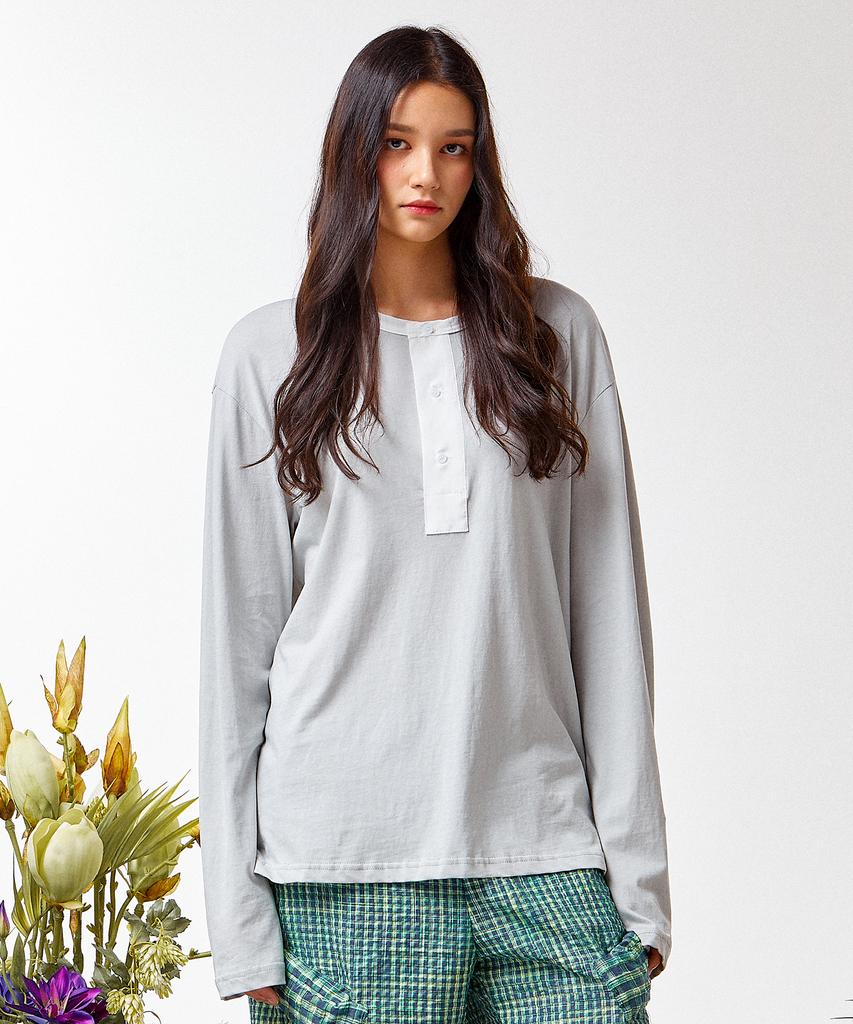 Weibeugeon Cupro Henley Neck T-Shirt Gray