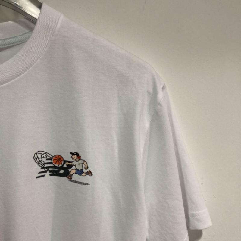 New Balance Nb Boy Basketball Lettering Short Sleeve Tee Nbnef21543 White