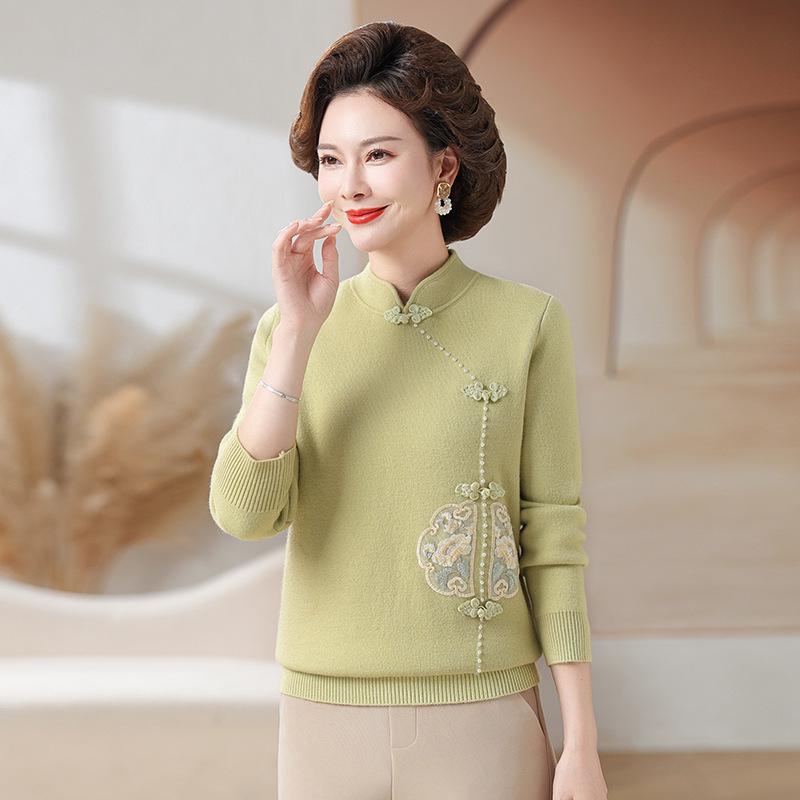 2024 Women's Plus Size Fleece-Lined Sweater for Autumn/Winter - Thick One-Piece Base Layer for Middle-Aged & Elderly Moms