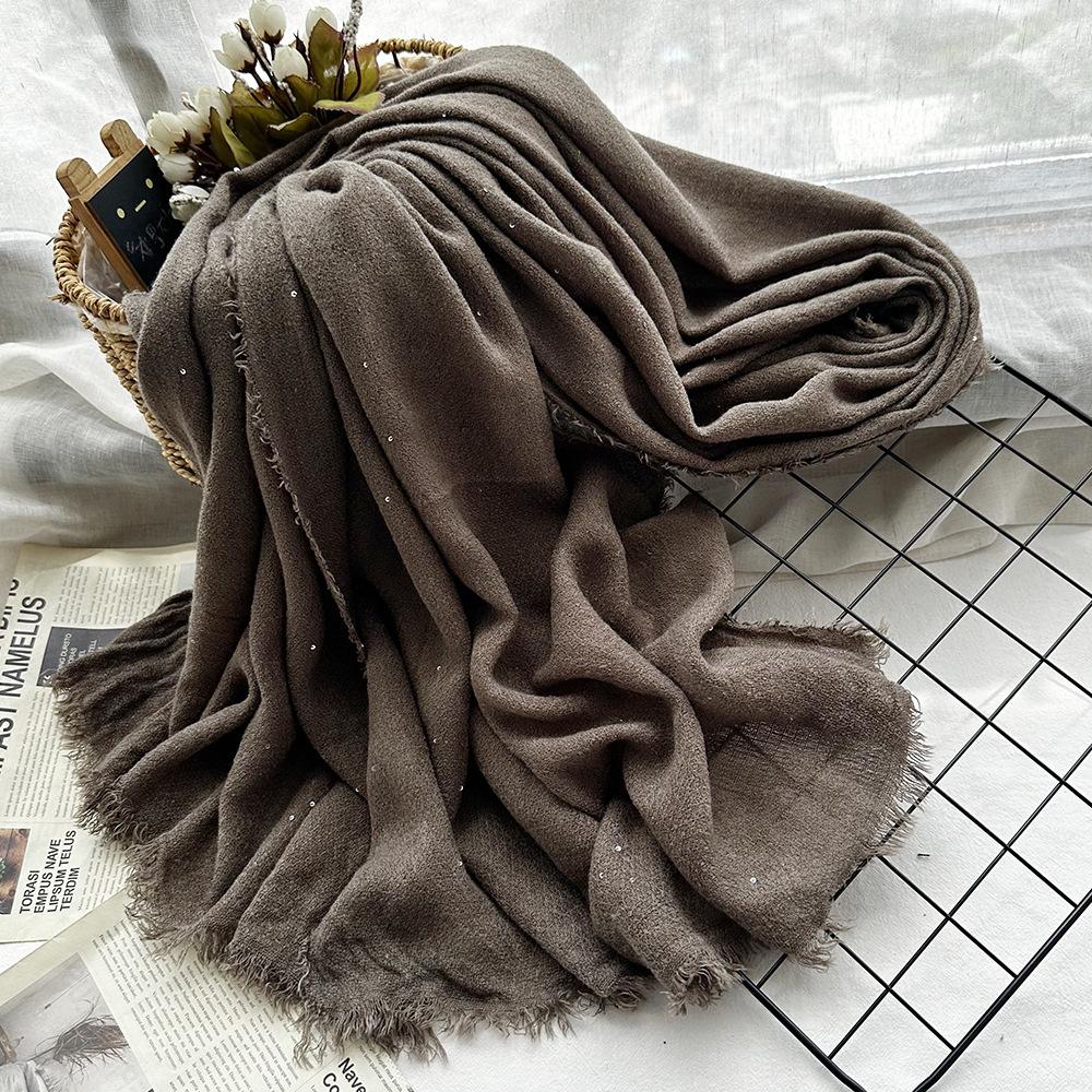 Source Retro dirty dyed sequined acrylic scarf women's four seasons are easy to match medium and long soft headscarf fringed shawl