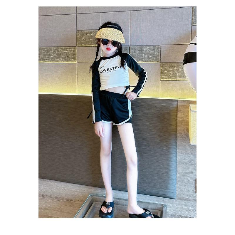 Girls' Swimwear Mid-Size Long-Sleeve Two-Piece Set—Polyester Color-Blocked Activewear for Sports Leisure and Hot Springs