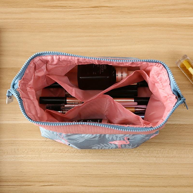 Canvas Waterproof Makeup Bag Small Size Portable Makeup Bag Travel Portable Makeup Bag Simple and Large Capacity Storage Bag