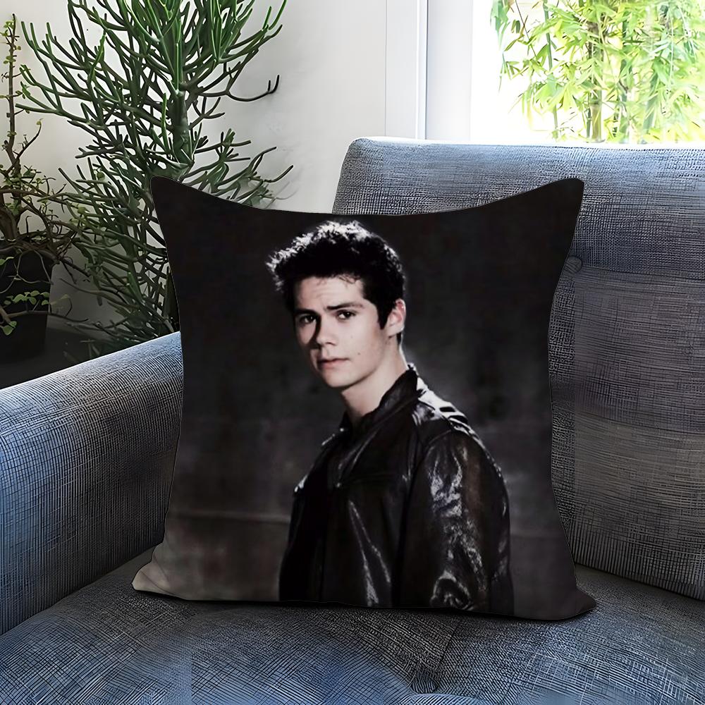 D-Dylan O'BrienS Kissenbezug Bequemer Wende-Kissenbezug Ideal für Auto Sofa Schlafzimmer & darüber hinaus