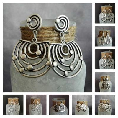 2023 Neue Damen Ethnisch Persönlichkeit Vintage Geometrie Lange Haken Dreieck Metallspirale Ohrringe Damen Accessoires