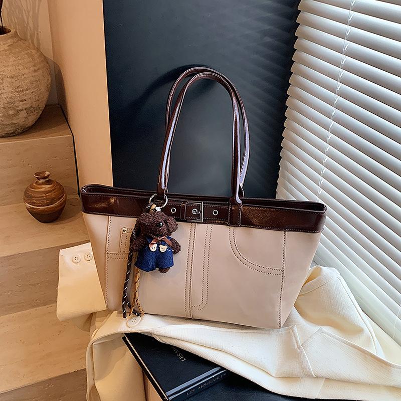 Large-capacity Bag Women's Spring and Summer Versatile New Niche Single Shoulder Underarm Bag Casual Commuter Tote Bag