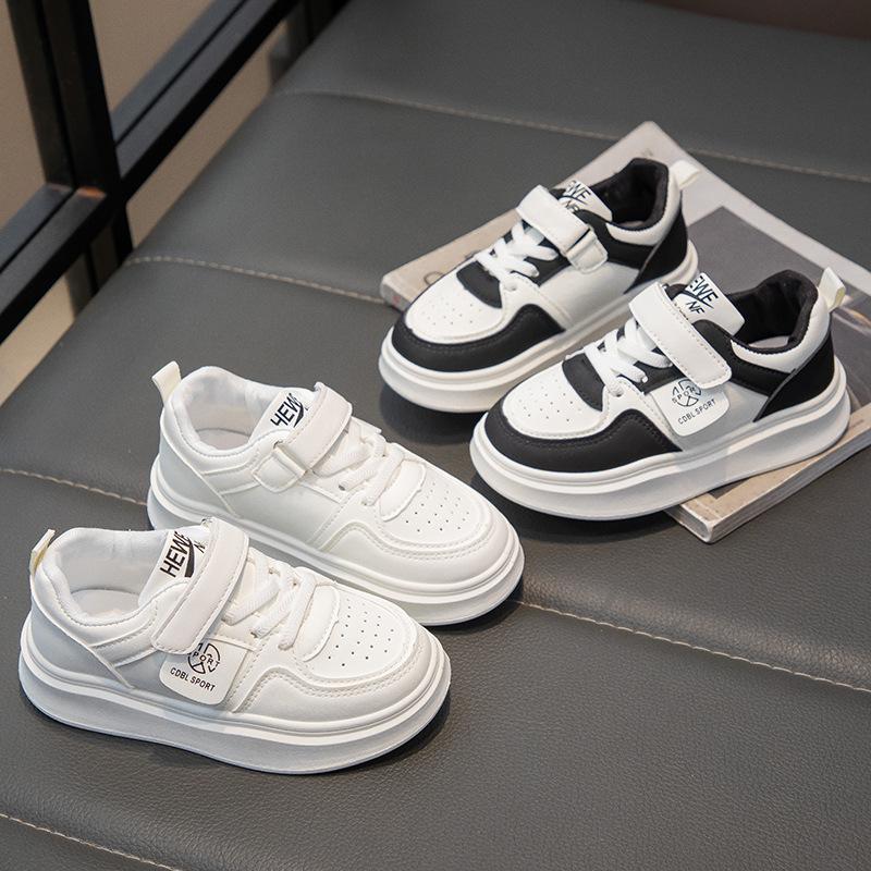 2025 Spring and Autumn New Children's Board Shoes Girls Soft-soled Sports Shoes Boys Non-slip Running Shoes White Shoes Casual Shoes