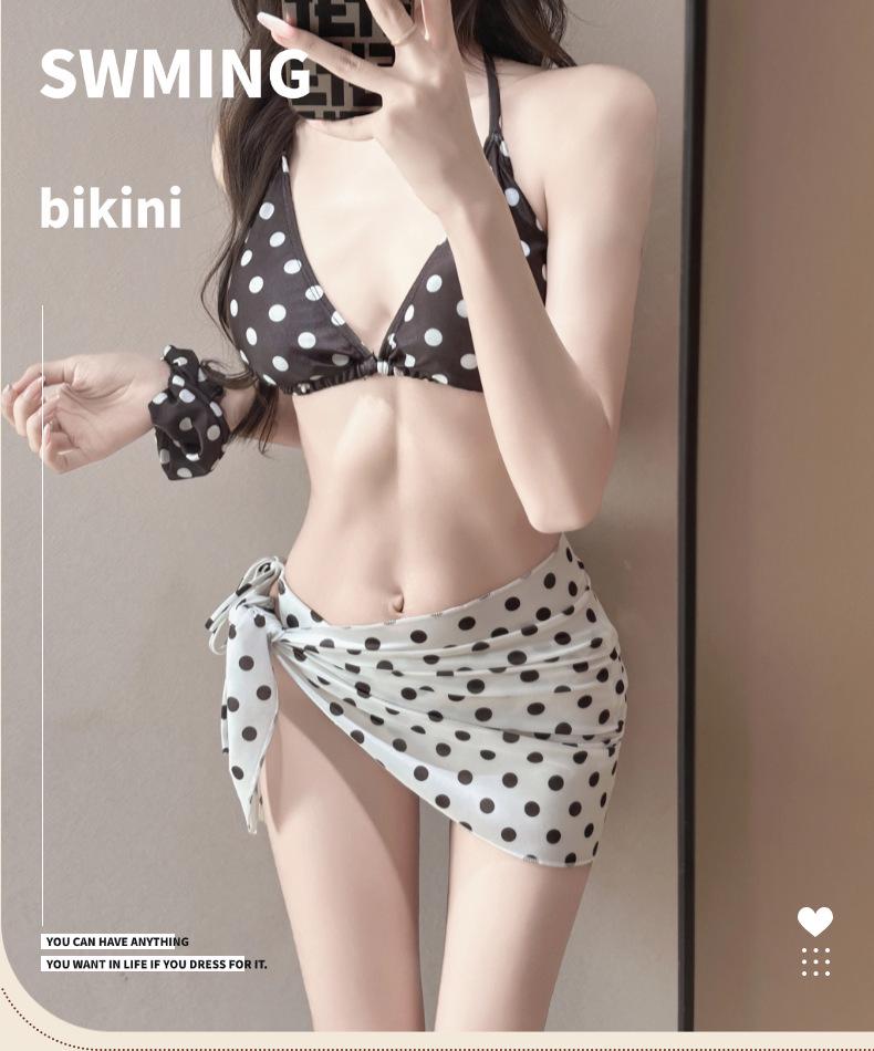 Women's Polka Dot Colorblock Three-Piece Push-Up Bikini Set - Tummy Concealing Swimwear for Slimming Effect at Hot Spring Resorts