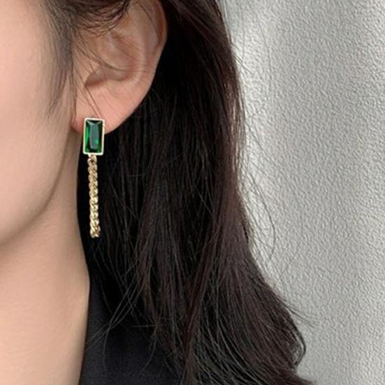 Women Earrings Chained Square Cubic Zirconia Jewelry Vintage Electroplating Necklace Earrings Bracelet for T Show Gown