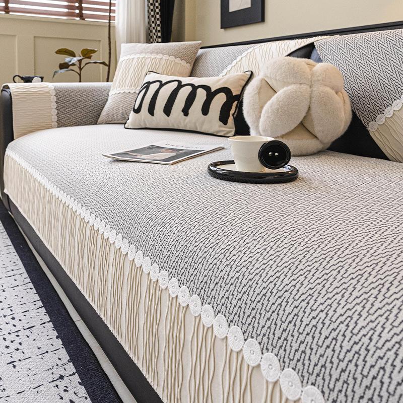 

New French Cream Style Sofa Cushion Universal In All Seasons, High-End Light Luxury Non-Slip Sofa Cover Cloth Cover Towel 70*70cm