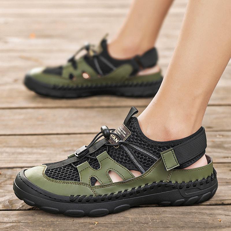 

Порожні дихаючі чоловічі 2024 літо нова мода сумка голова великий розмір пляжне взуття повсякденна м яка підошва універсальні спортивні сандалі 46