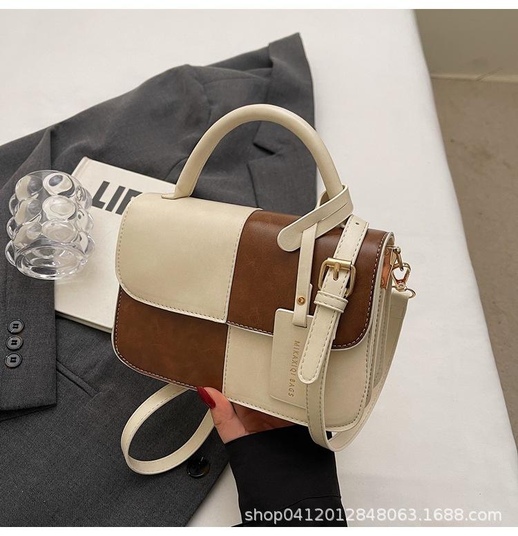Niche Design Contrasting Color Splicing Portable Small Square Bag 2025 Winter New Texture Messenger Bag Fashionable Shoulder Bag Bag