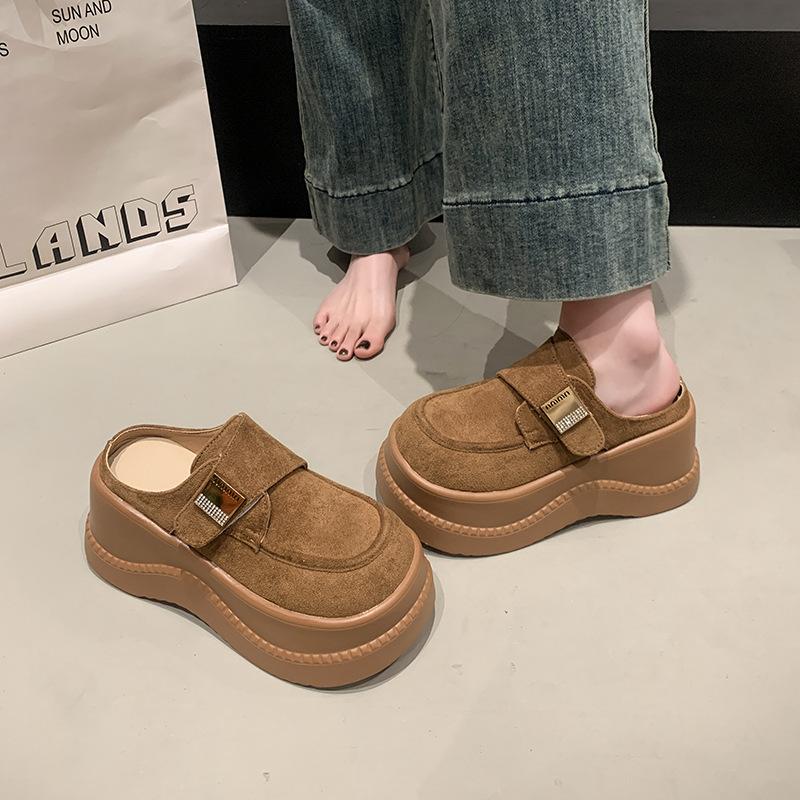 2025 spring new small muffin slippers women wear a pedal thick-soled retro bag head half slippers niche