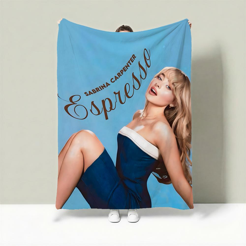 

Singer S-Sabrina Carpenter Throw Lightweight 240g Flannel Blanket Soft Skin-friendly for Summer Cooling 75cmx90cm