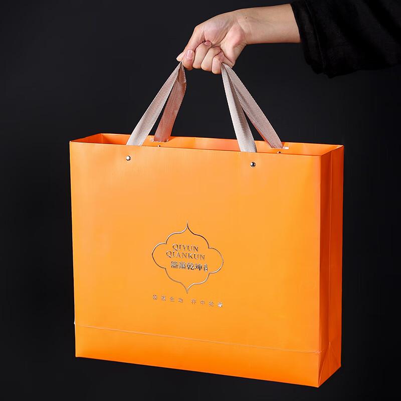 Wu Shi Yuan Ceramic Side-Handle Tea Set