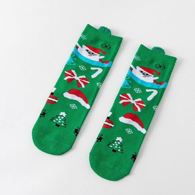 Cute Elk Cartoon Socks with 3D Ears – Red, Cotton for Autumn & Winter, Japanese Style, Perfect for Christmas
