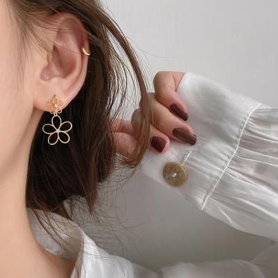 Dongdaemun Temperament Design Sunflower French Retro Earrings Versatile Shiny Zircon Hollow Flower Earrings