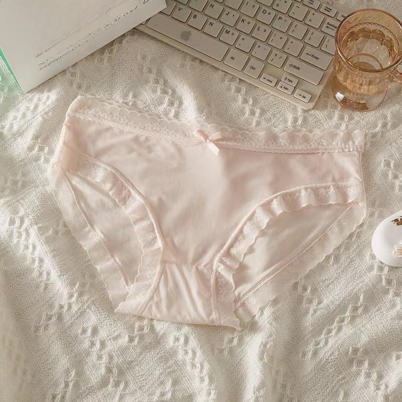 Girl Spring and Summer Pure Color Ice Silk Quick Dry Breathable Waist Triangle Briefs