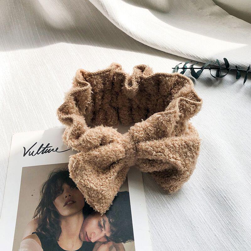 

Стильная нескользящая женская повязка для волос в стиле Лю Ифэй для умывания, макияжа и масок - Сохраняет волосы сухими, защищает челку