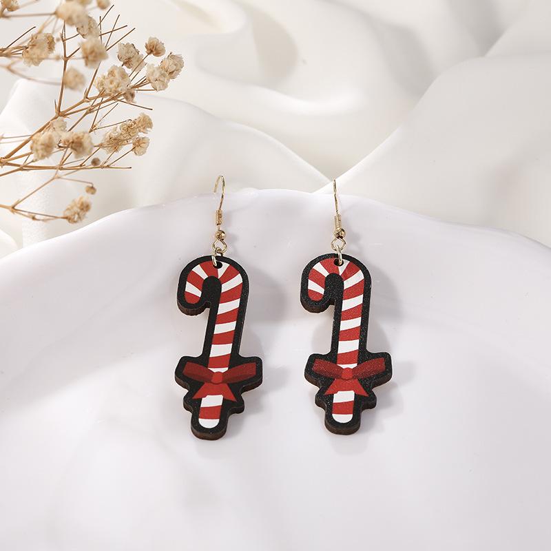 High-End Reindeer Candy Christmas Earrings for Women: Cute Cartoon Holiday Jewelry