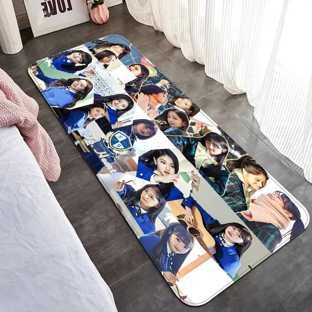 Fromis_9 Kpop Girl Group Hallway Carpet Non-Slip Laundry Room Mat Laundry Decor Balcony Child Living Room Toilet Rug