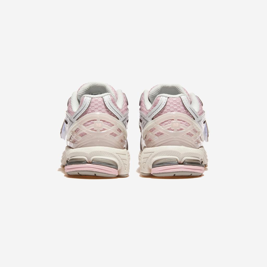 New Balance Kids Lifestyle Everyday Sneakers [PV1906CW-CW]