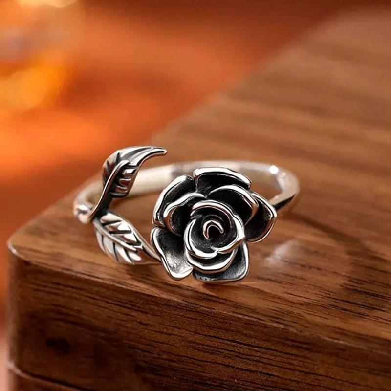 Vintage and Trendy Rose Petals and Leaves Adjustable Ring, Women's Personalized and Creative Holiday Accessory Gift