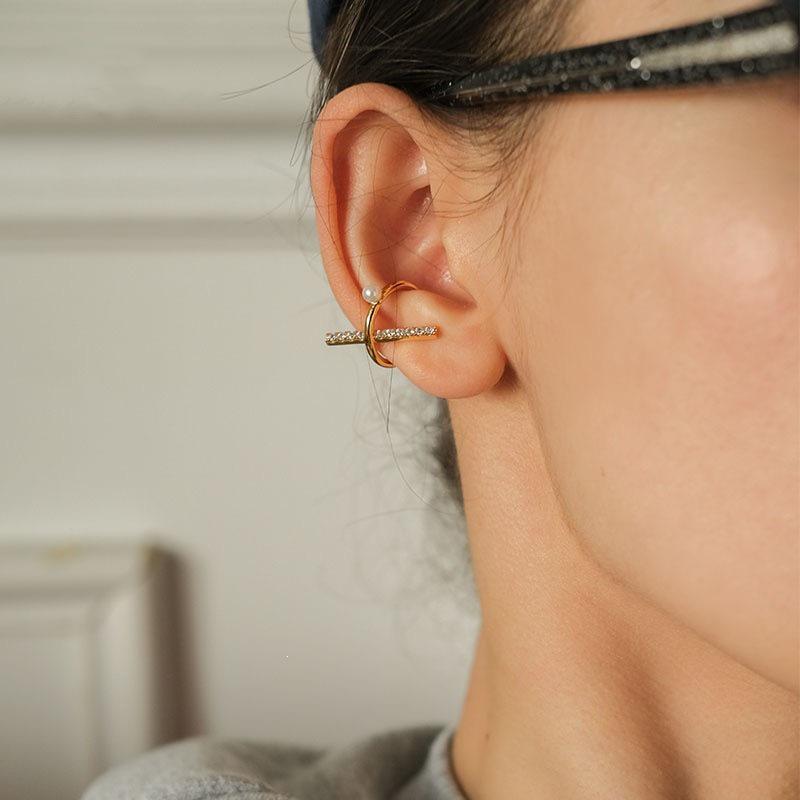 Gold-Plated S925 Sterling Silver Pearl Ear Cuff: Non-Piercing Vintage Jewelry for Women Gold Pair