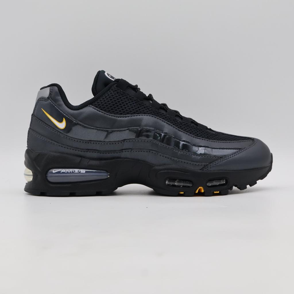 IB6830-001 Nike Air Max 95 Big Bubble SE Total 90 Pack Black (Men's)