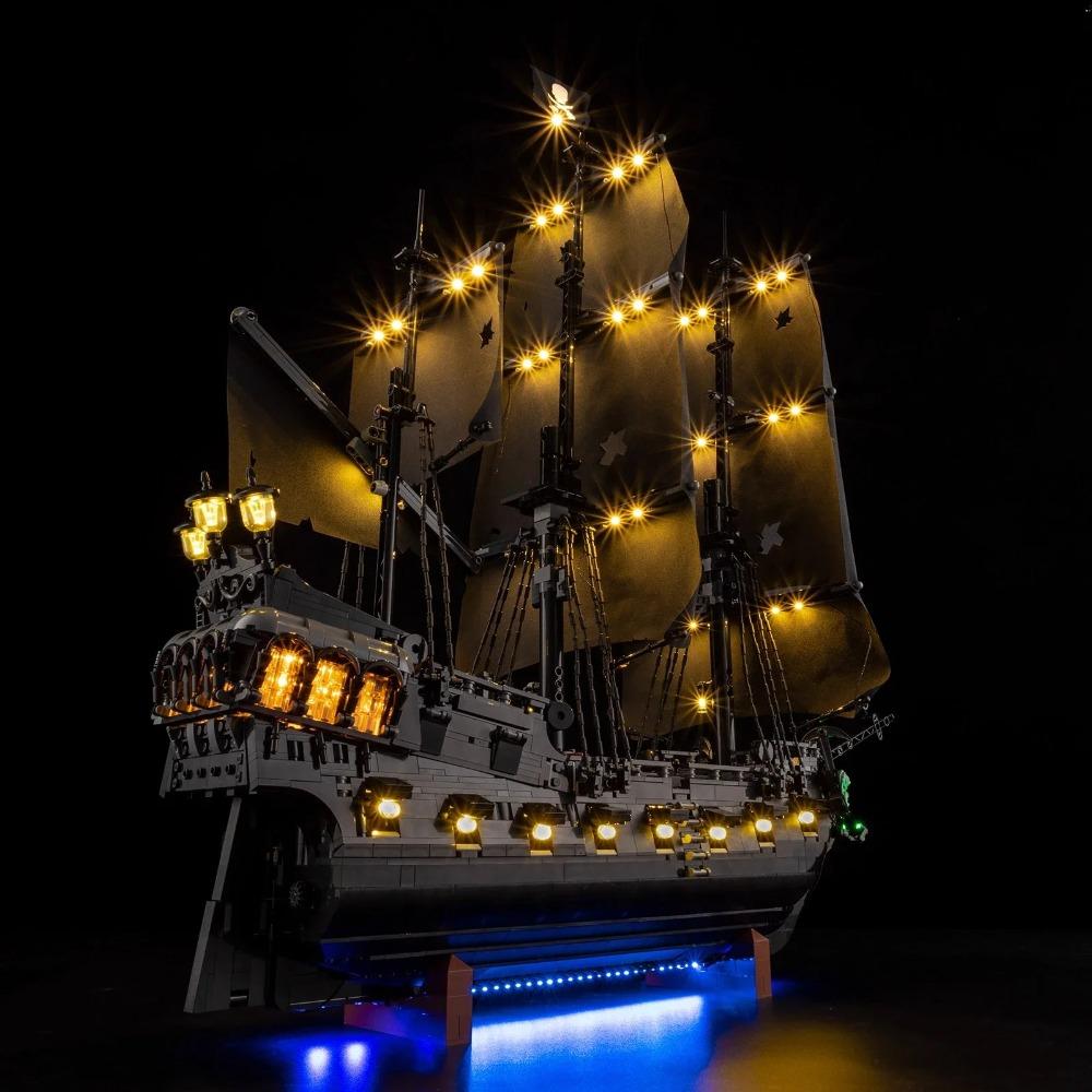 2026 NEW MOC 2862PCS Black Pearl Pirate Ship Building Blocks Sailing Boat Bricks Toys Kids Birthday Gift with Optional LED Light