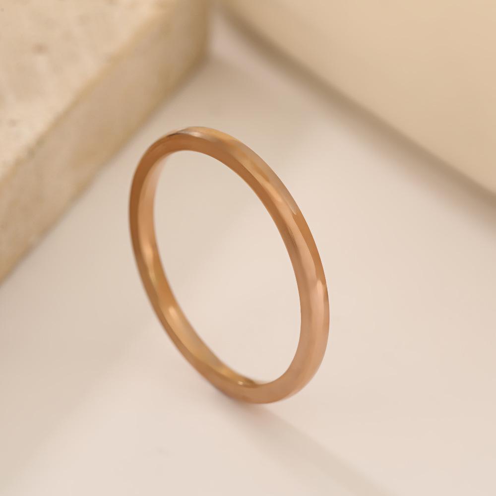 s/2mm Wide Ring Women Men Stainless Steel Black Rose Gold Color Minimalist Smooth Trendy Rings Couple Jewelry Gift