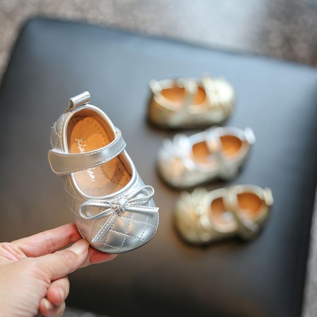Baby girl shoes princess shoes baby soft-soled toddler shoes 1-2-3 years old girl small leather shoes single shoes spring and summer