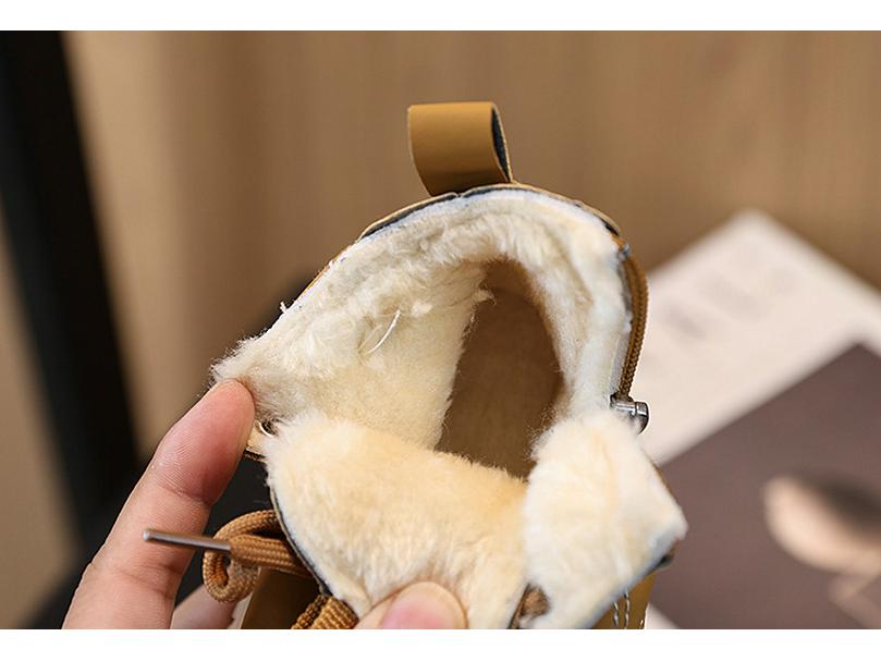 2025 Winter Kids' Warm British Style Martin Boots: Thick Leather, Non-Slip, Fleece-Lined for Boys & Girls