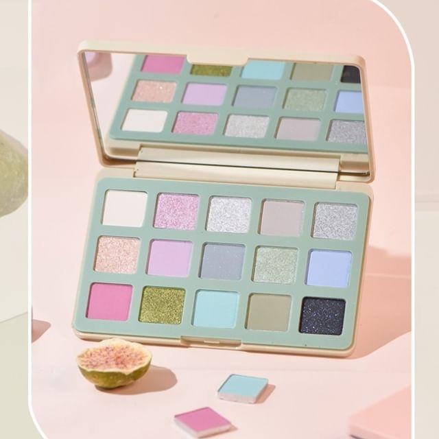 GOGO TALES - Палетка теней из 15 цветов - Макарон