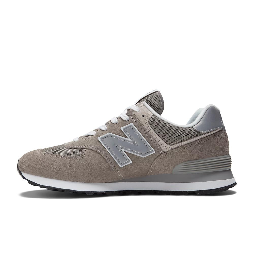 Sneakers New Balance Grey Size 42 ML574