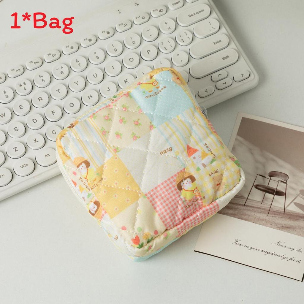Floral Polyester Breathable Sanitary Pad Storage Bag For Girls Travel And Daily Use