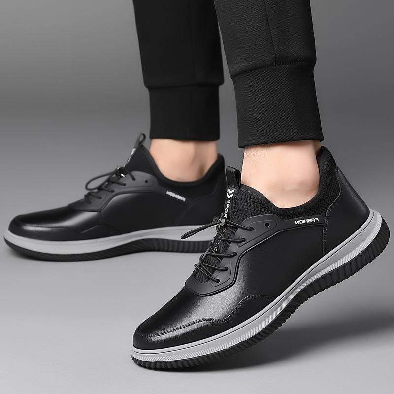 Men's shoes 2025 four seasons new soft-soled soft-faced casual leather shoes men's non-slip sports shoes shoes