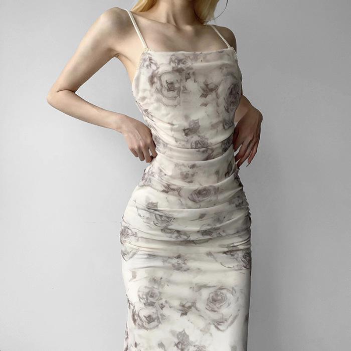 

New summer retro style rose mesh suspender long dress with split ends and sexy slim hip skirt female tide S абрикосовый