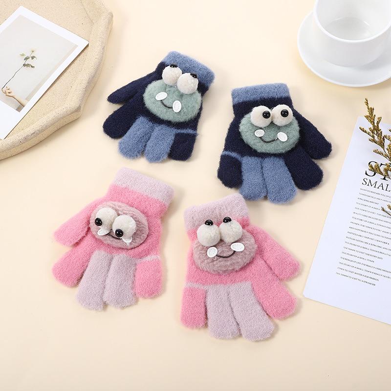 Children's gloves winter warm kindergarten baby five-finger gloves boys and girls finger thickened fleece cold moisture