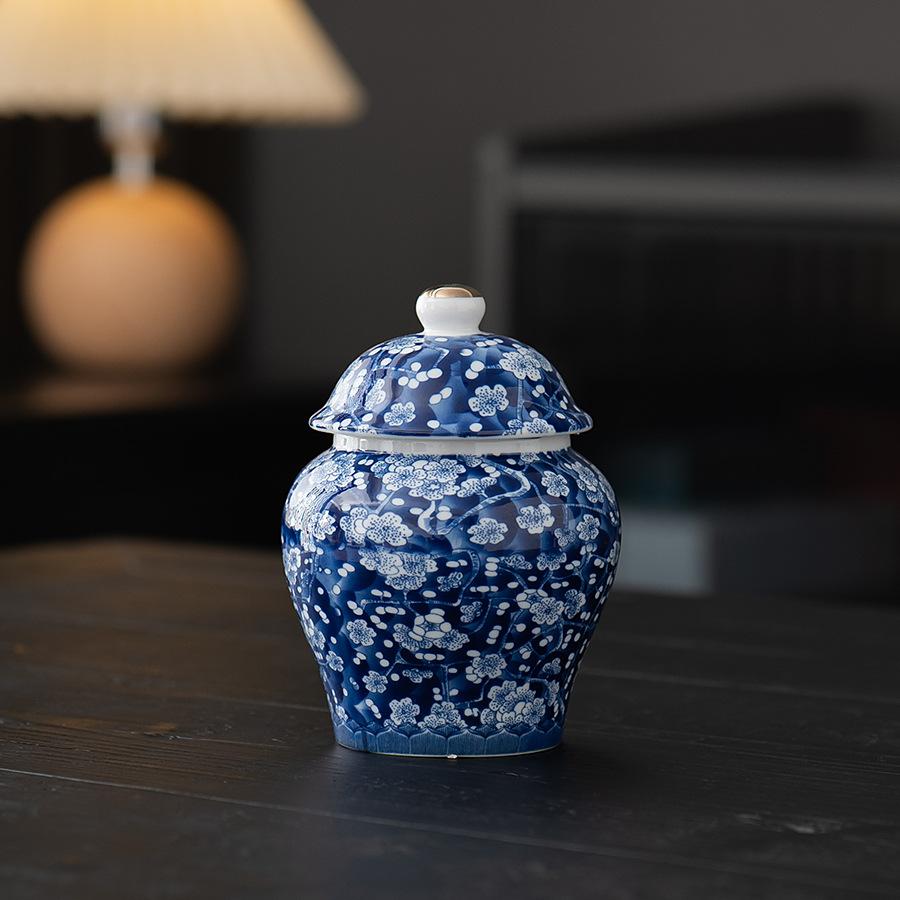 Creative Light Blue Floral Vine Ceramic Tea Canister Exquisite Sealed Small Storage Jar Chilean Food Container Home Decoration