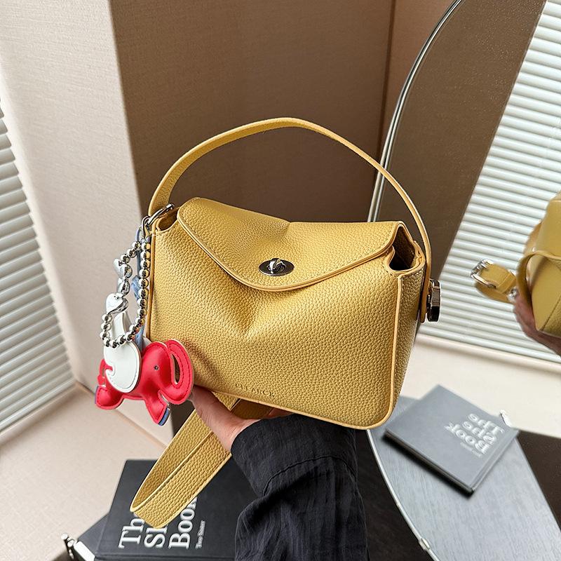 High-end Niche Bag Women's Summer Versatile New Women's Messenger Bag Portable Pillow Bag