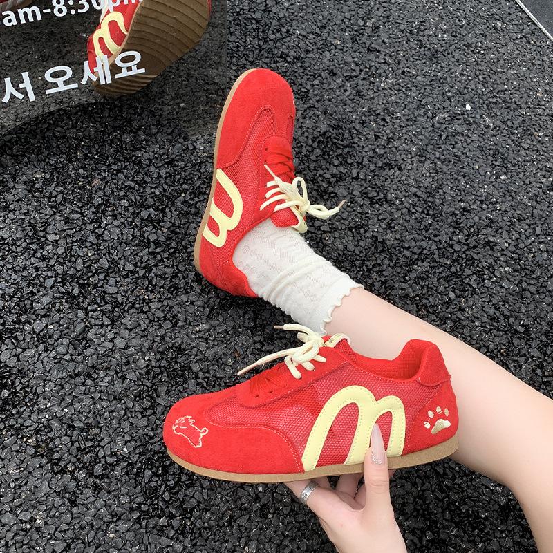 Red retro flat-bottomed German training shoes for women's 2025 new mesh breathable, comfortable and lightweight casual sports Forrest Gump shoes