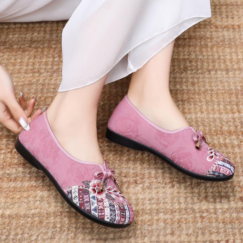 Spring and Summer Breathable and Comfortable Shoes Women's Shoes Casual Soft Soles Walking Shoes