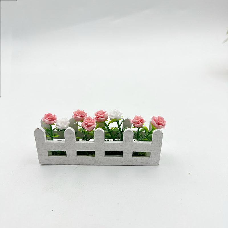 1Pcs Garden Lifelike Artificial Flower Miniature Potted Plants Decoration 1:12 Scale Dollhouse Simulated Rose Flowers Ornament