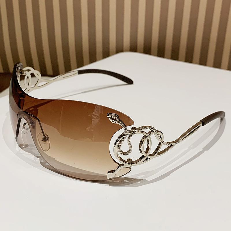 Spice Girl Wind Purple Pink Cobra Integrated Large Frame Sunglasses Design Sense Sweet And Spicy Face Small Street Shooting Sunglasses