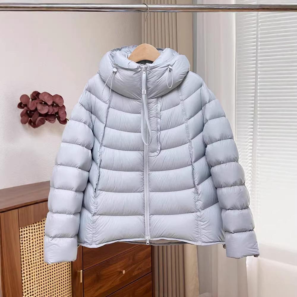 White duck down ribs winter new down jacket women's short hooded puffs bread jacket trendy