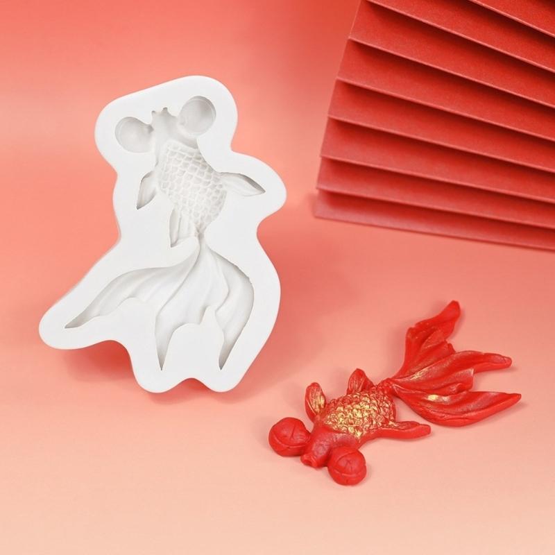 Cute Carp Fish Silicone Mold DIY Cake Pastry Baking Mold Cake Decorating Tool for Making Chocolate Fondant Nonstick