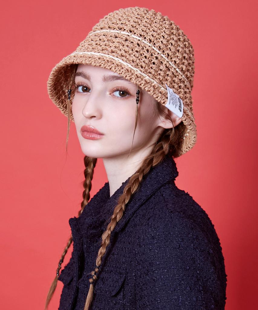 Seullipiseullib Line Minimal Brown Bucket Hat