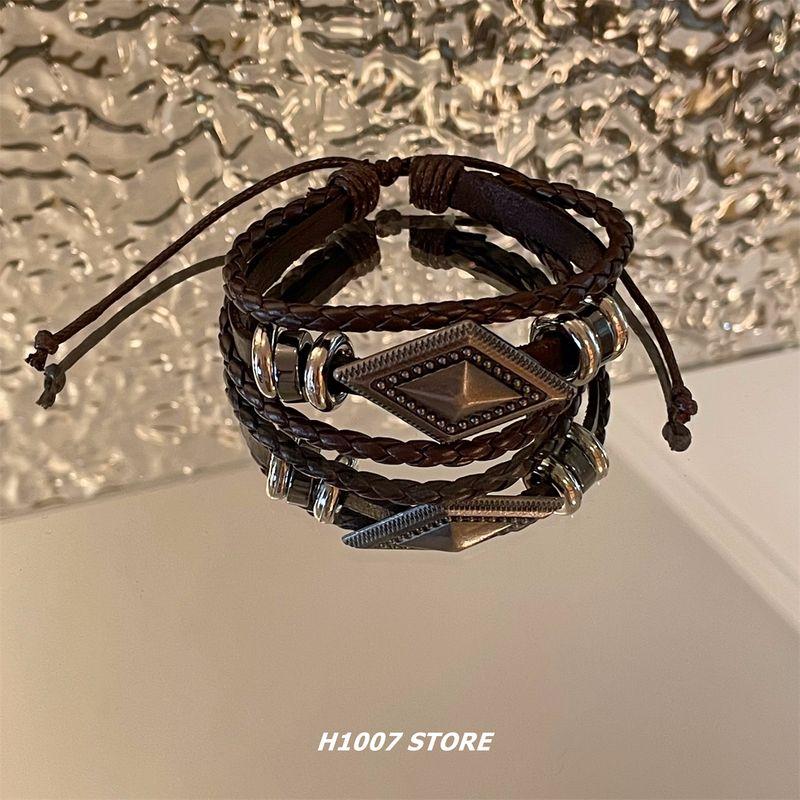 

Этнический стиль Кожаный плетеный многослойный мужской браслет Браслет для девушек Нишевый мужской ремешок ПАРНАЯ бижутерия на запястье D rhombic multilayer