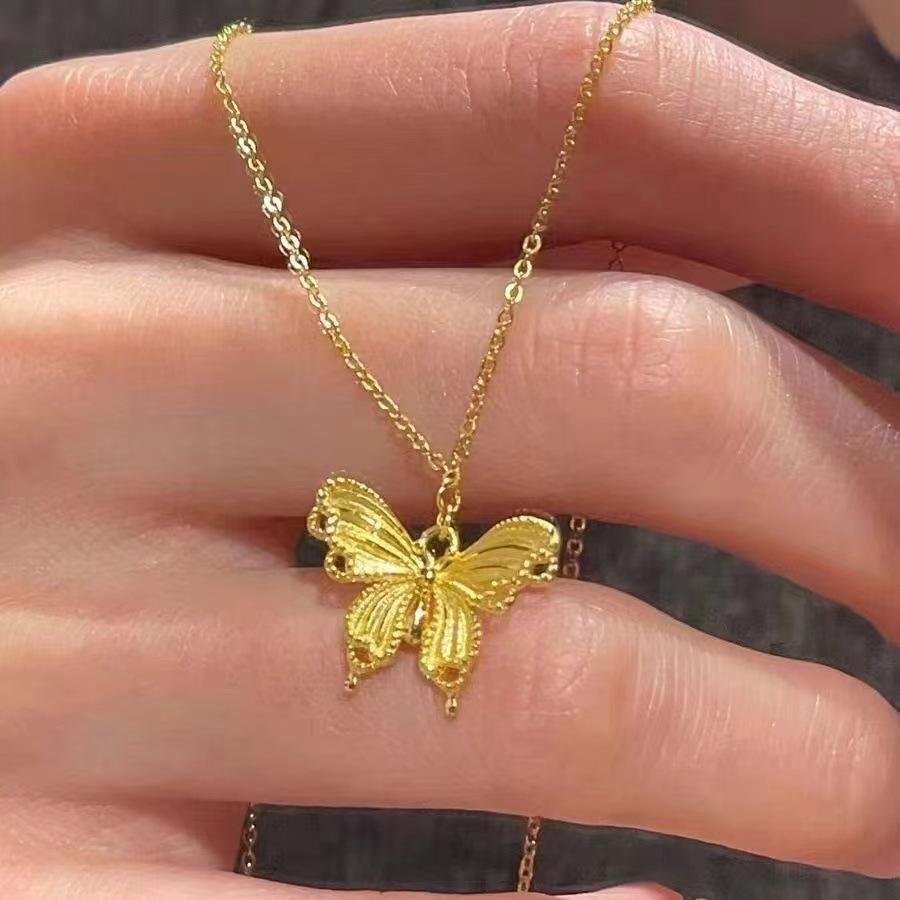 

Эмалевая красочная бабочка ожерелье фея газ тот же ретро универсальный нишевый дизайн кулон ювелирные изделия