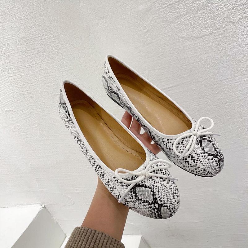 Mode 2025 Schlangenmuster Fliege Mokassin Frau Runde Zehenpartie Ballerinas mit weicher Sohle Serpentinen Schuhe Damen Übergröße 42/43 Ballerina Loafer